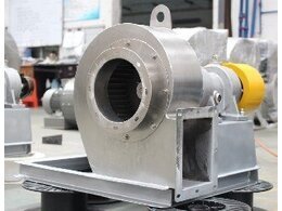 玻璃鋼防腐離心風(fēng)機(jī)主軸軸承彎折開裂的原因 鑫風(fēng)風(fēng)機(jī)